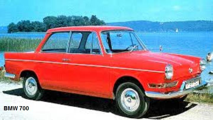 BMW 700 rood.jpg