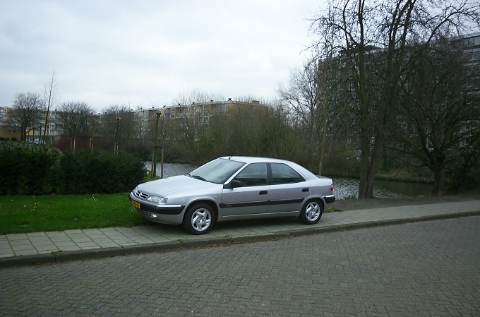 Xantia 2.0-16V-aut-II.jpg